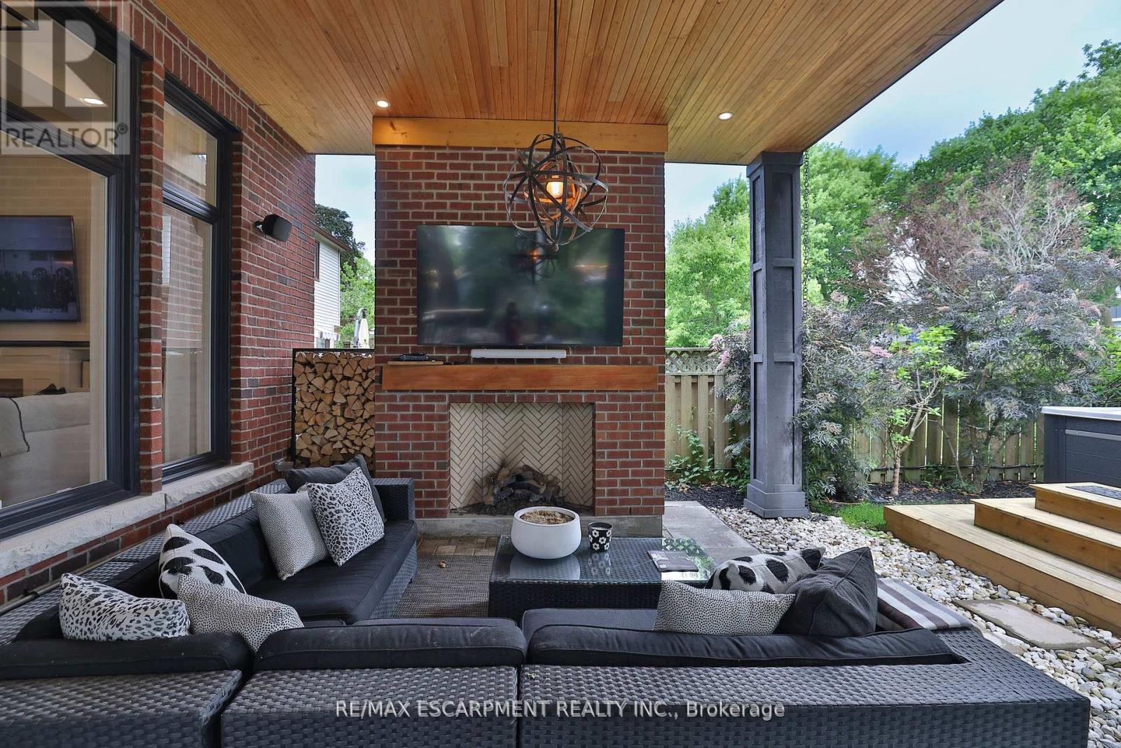 43 Mississauga Road S, Mississauga, Ontario  L5H 2H3 - Photo 40 - W12415093