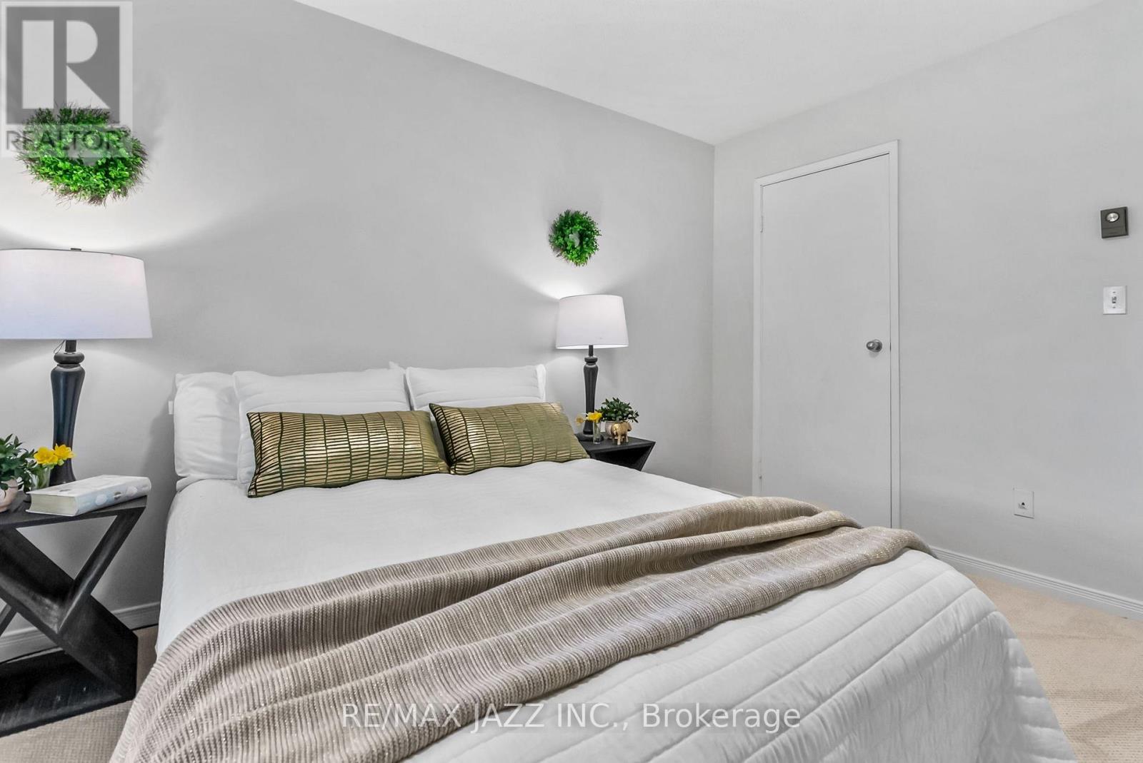 1326 Valley Drive, Oshawa, Ontario  L1J 7J7 - Photo 21 - E12443390