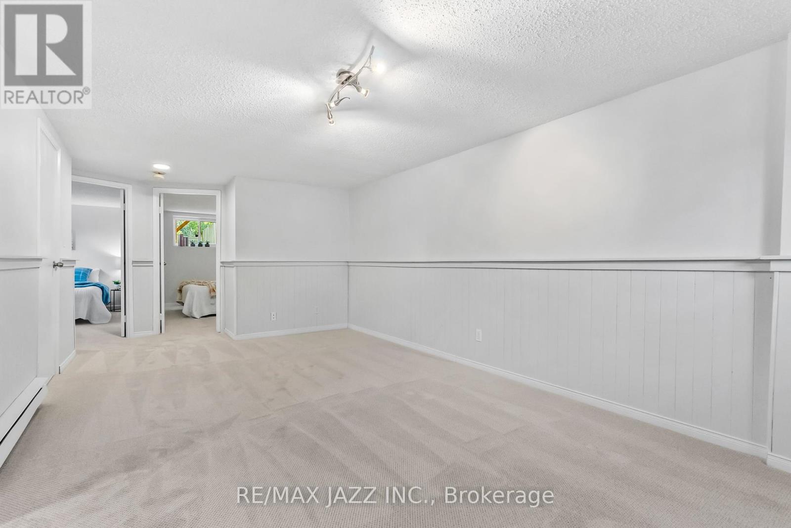 1326 Valley Drive, Oshawa, Ontario  L1J 7J7 - Photo 26 - E12443390