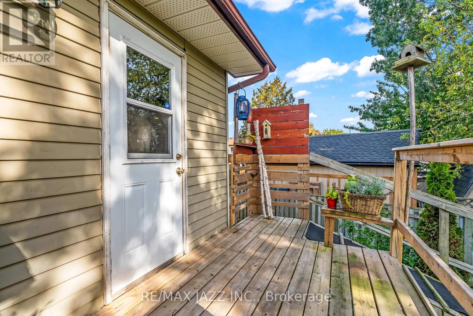 1326 Valley Drive, Oshawa, Ontario  L1J 7J7 - Photo 35 - E12443390