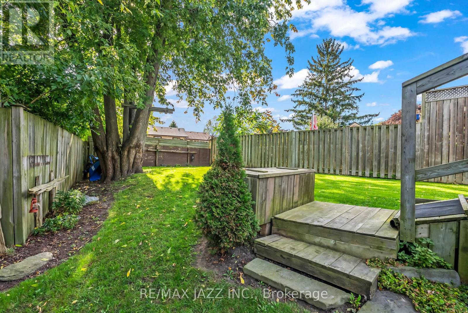 1326 Valley Drive, Oshawa, Ontario  L1J 7J7 - Photo 39 - E12443390