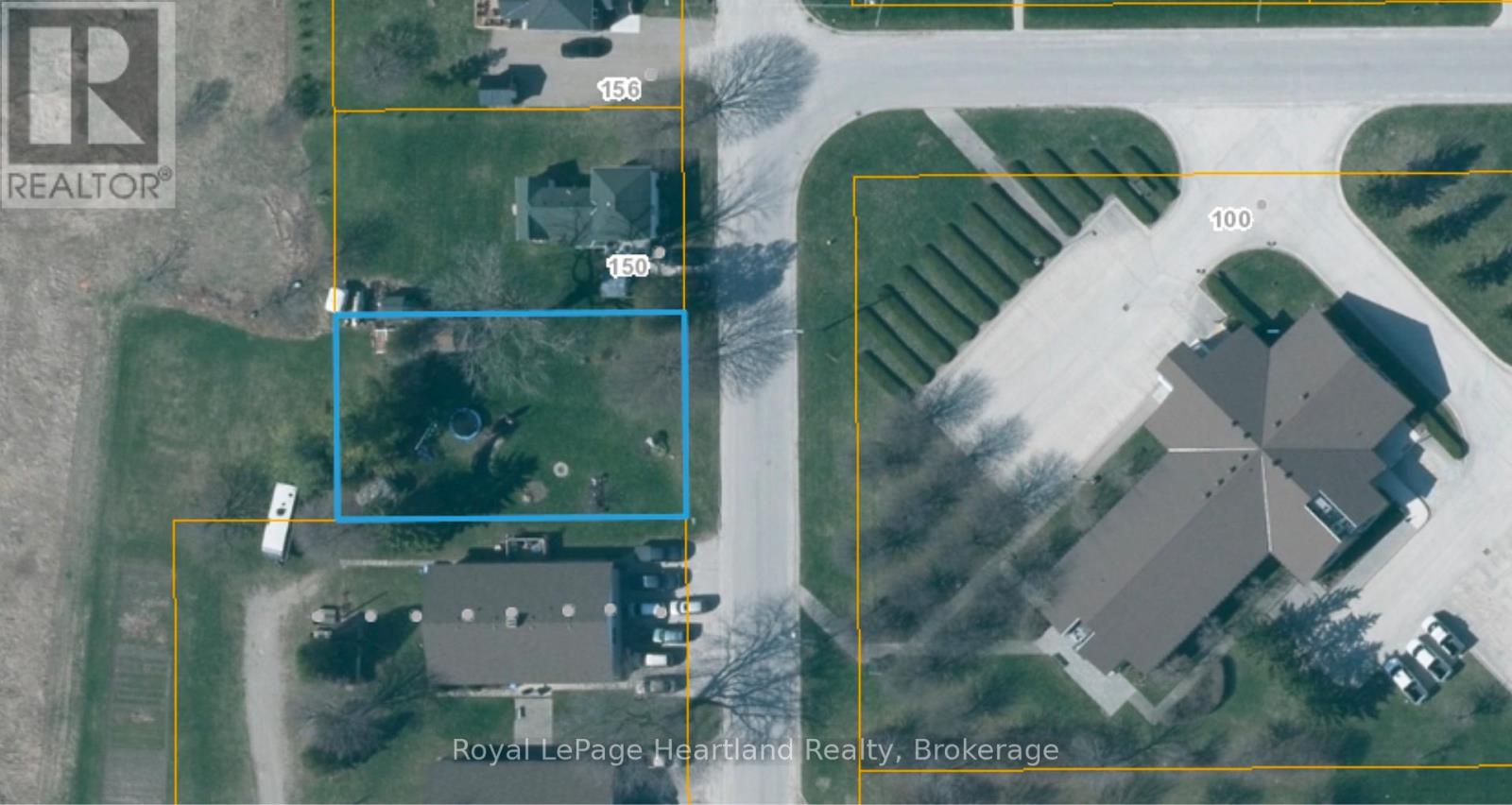 150 North Street N, Central Huron (Clinton), Ontario  N0M 1L0 - Photo 1 - X12443404