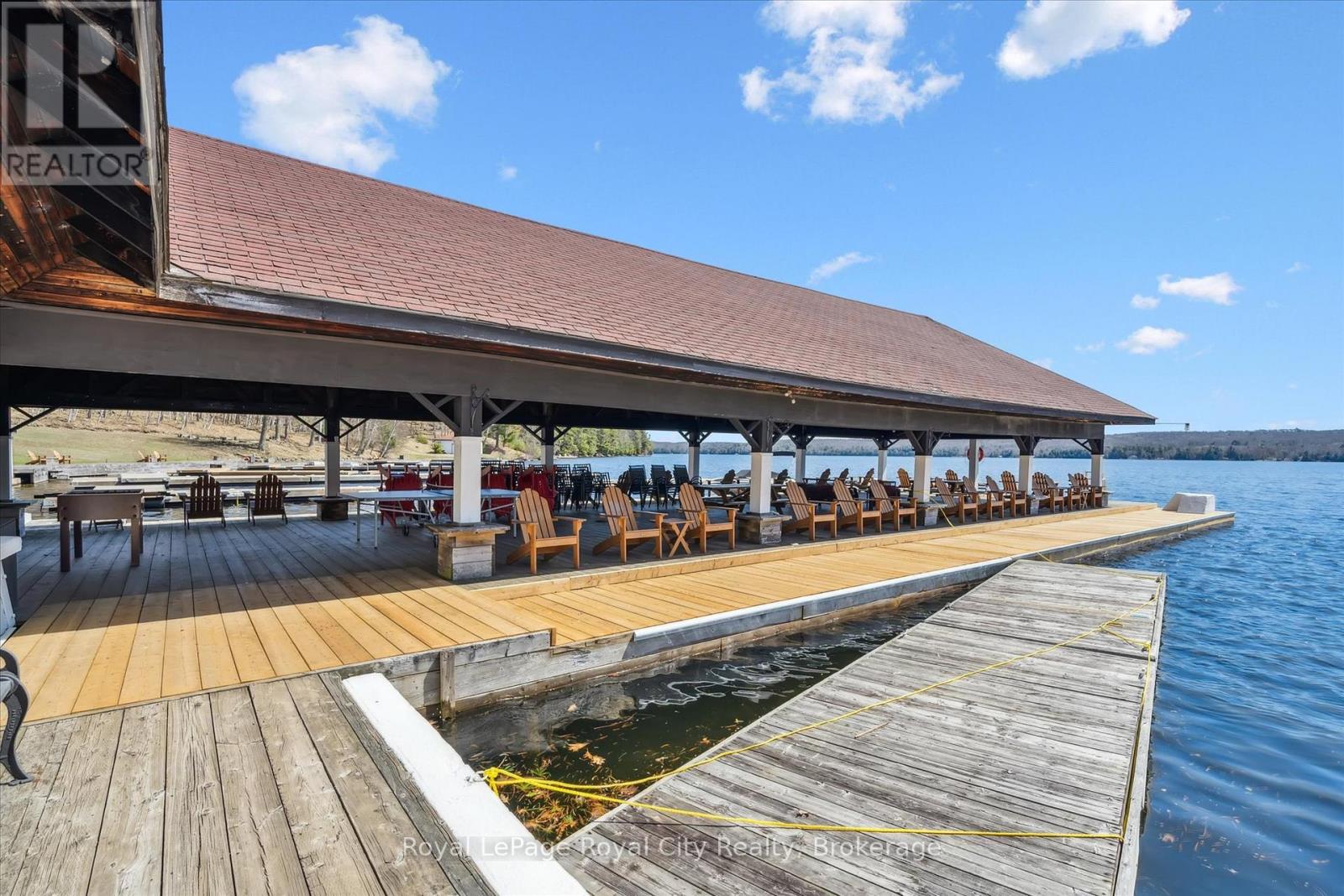 202 & 206 - 12 Bigwin Island, Lake Of Bays, Ontario  P0B 1A0 - Photo 43 - X12443406