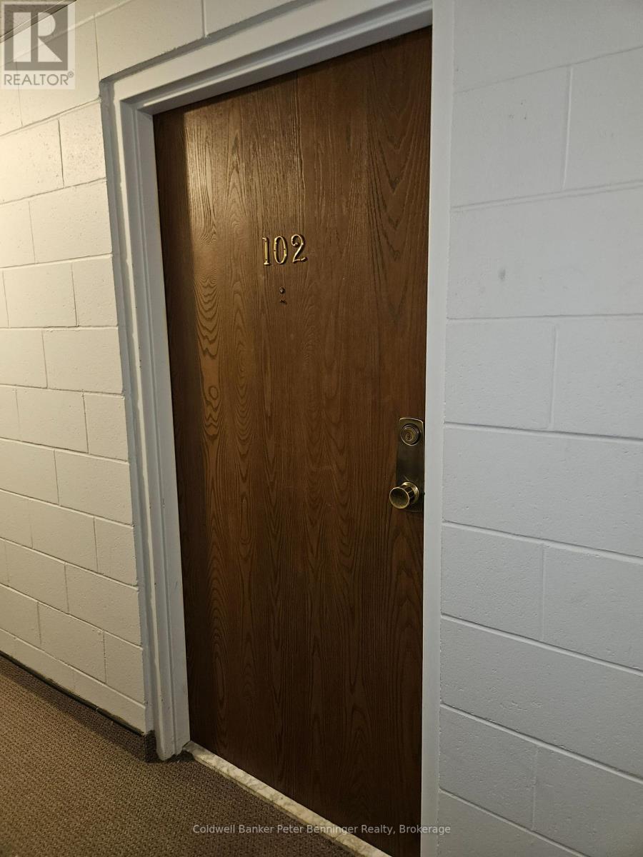 102 - 4 Avalon Place, Kitchener, Ontario  N2M 4N6 - Photo 7 - X12443420