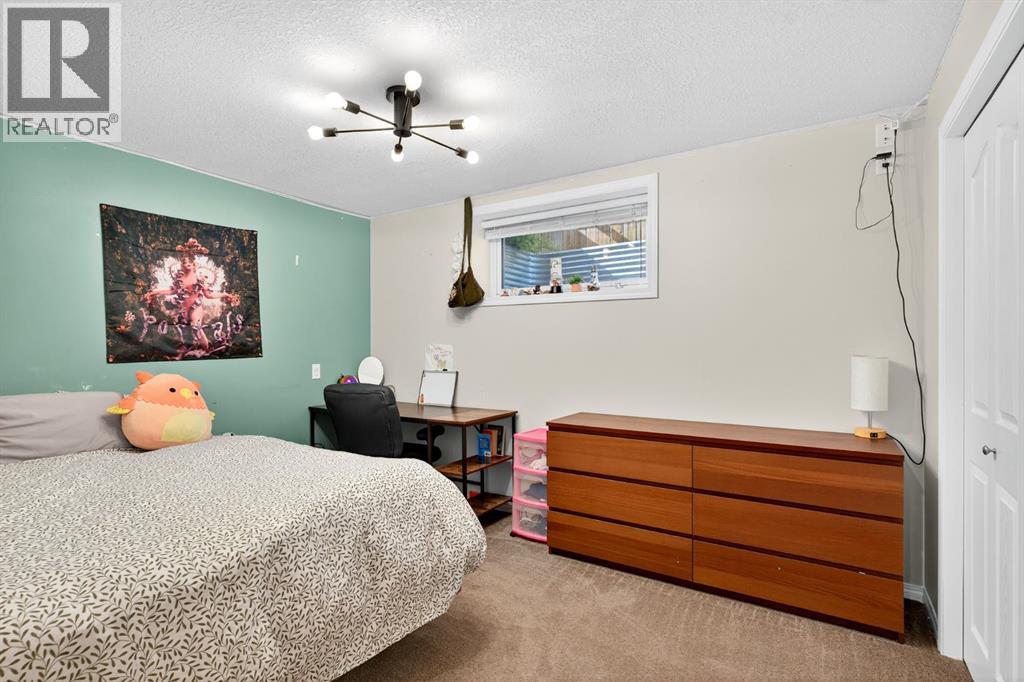 118 Coopers Close Sw, Airdrie, Alberta  T4B 2X2 - Photo 33 - A2258549