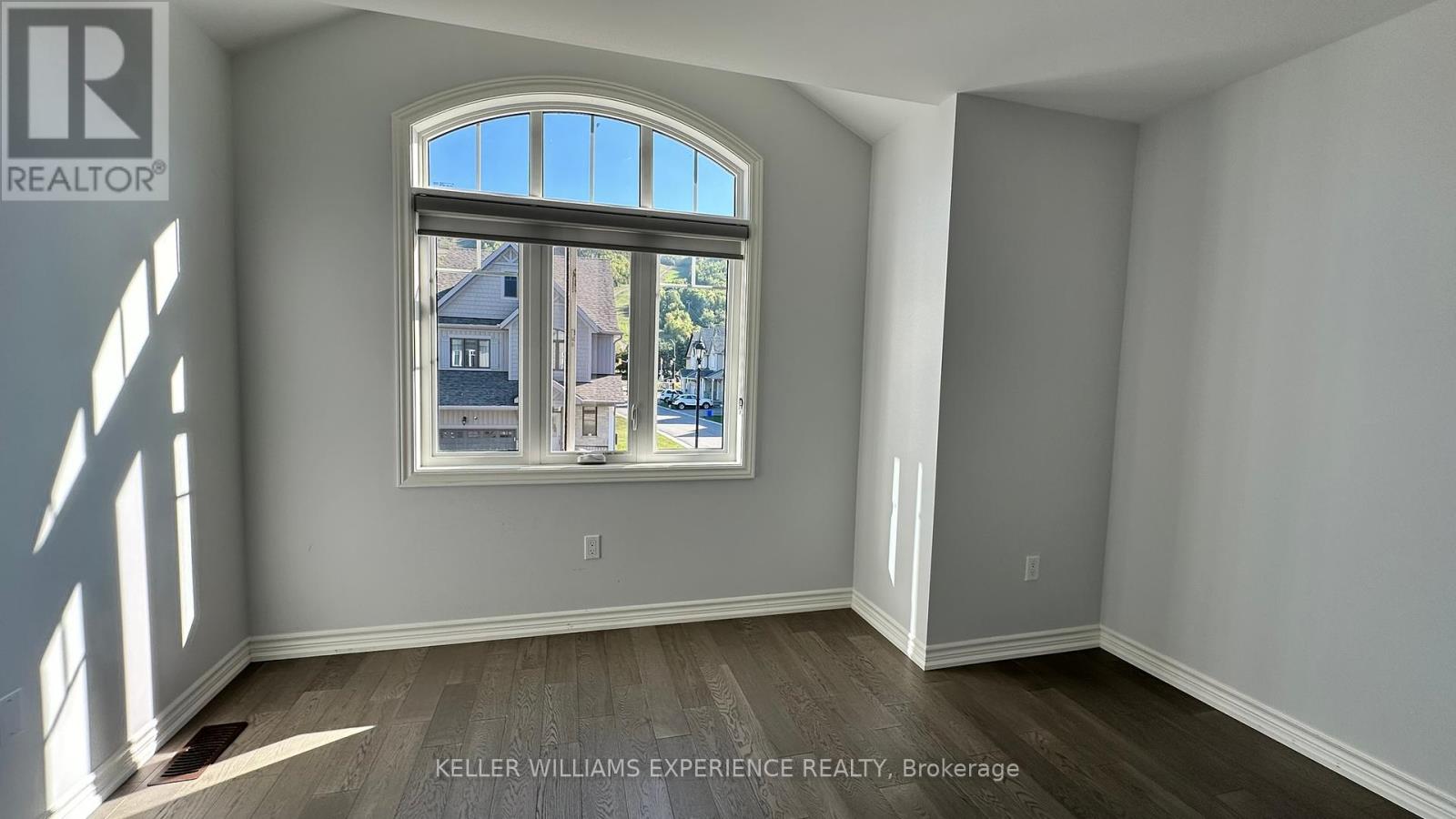 101 Addison Street, Blue Mountains, Ontario  N0H 1J0 - Photo 20 - X12415146