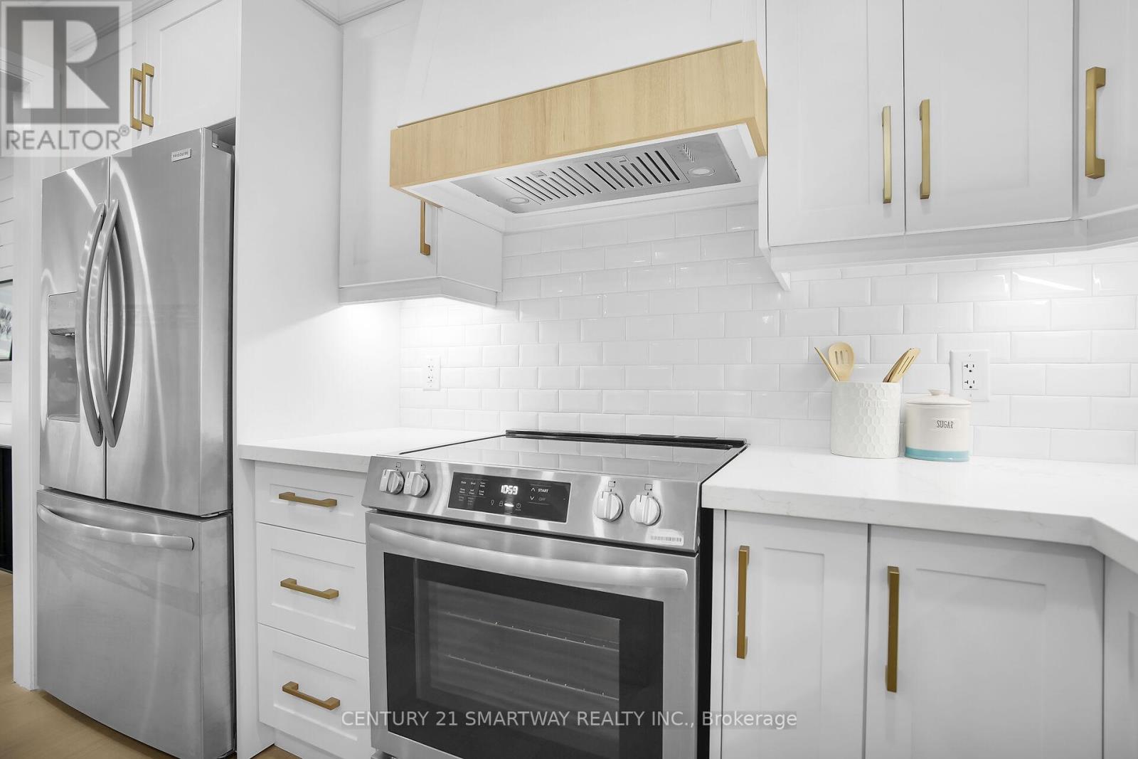 Photo 17 of 45 for 633 Donegal Drive