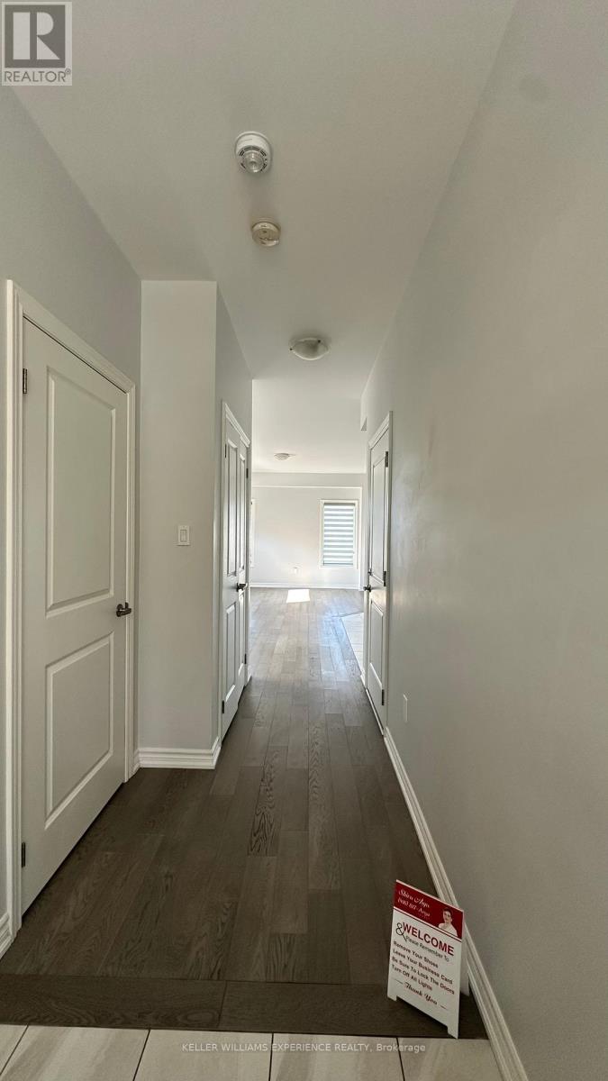 101 Addison Street, Blue Mountains, Ontario  N0H 1J0 - Photo 8 - X12415146