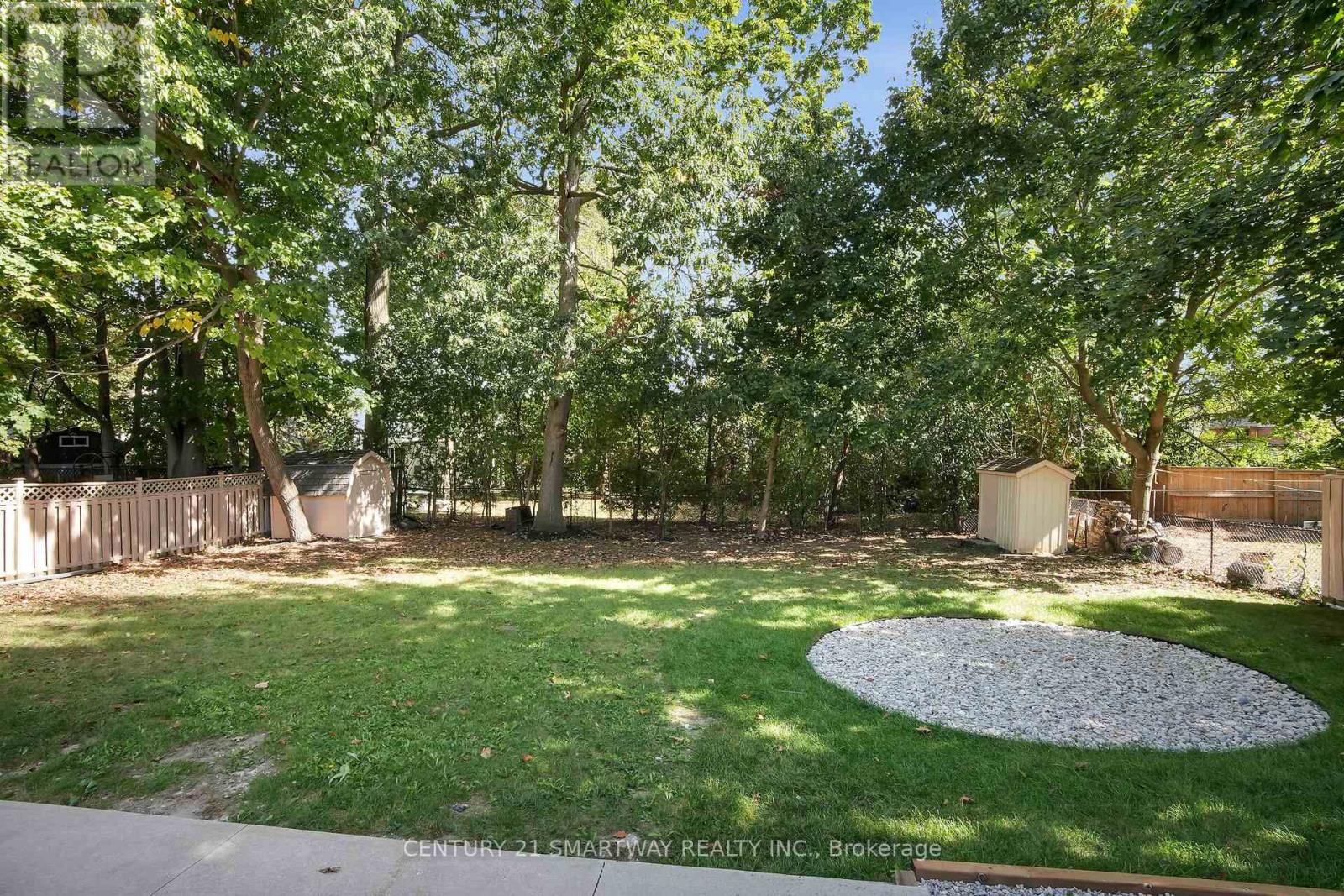 633 Donegal Drive, London North (North P), Ontario  N6H 3H6 - Photo 44 - X12442944