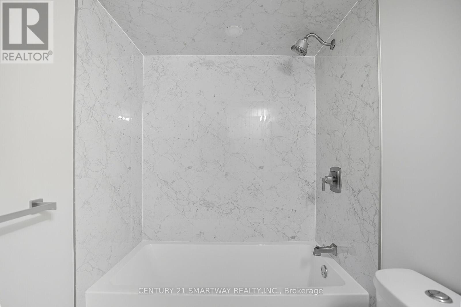 633 Donegal Drive, London North (North P), Ontario  N6H 3H6 - Photo 37 - X12442944