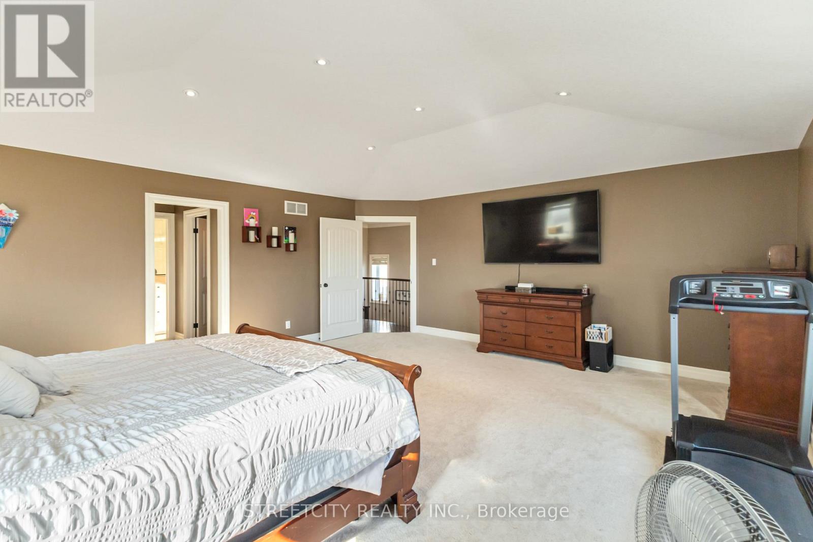 1160 Cardinal Road, London South, Ontario  N6M 0C3 - Photo 28 - X12443460