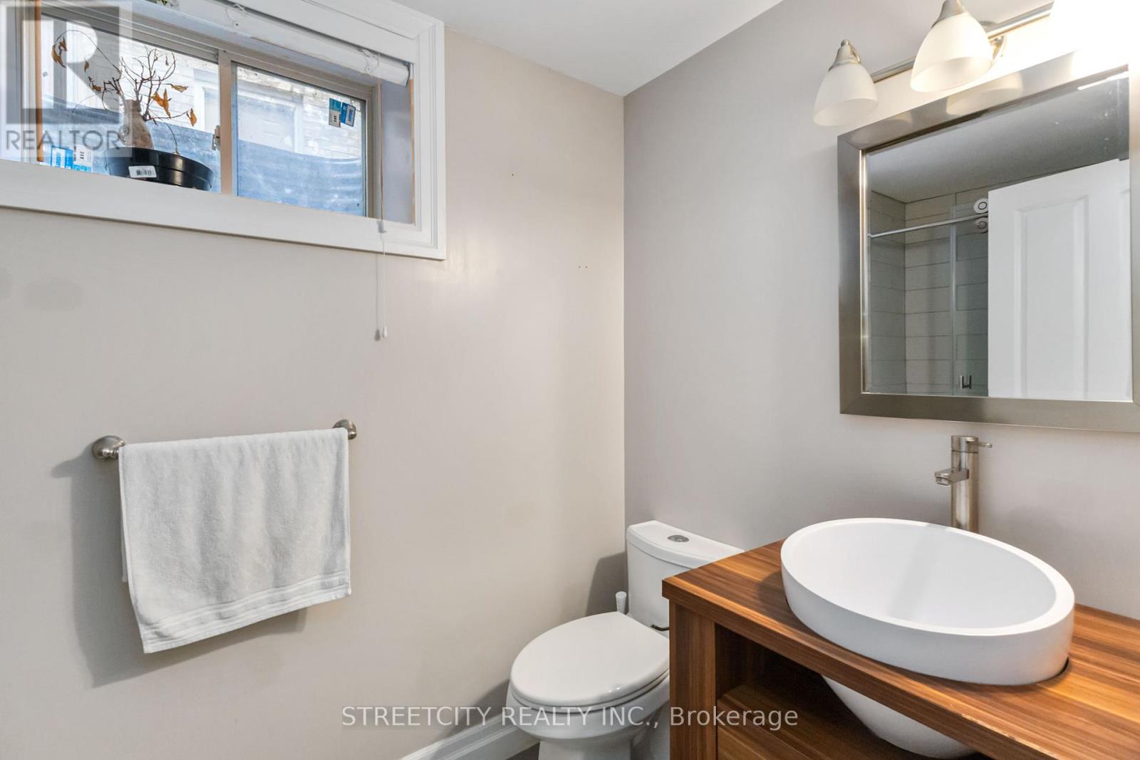 1160 Cardinal Road, London South, Ontario  N6M 0C3 - Photo 35 - X12443460