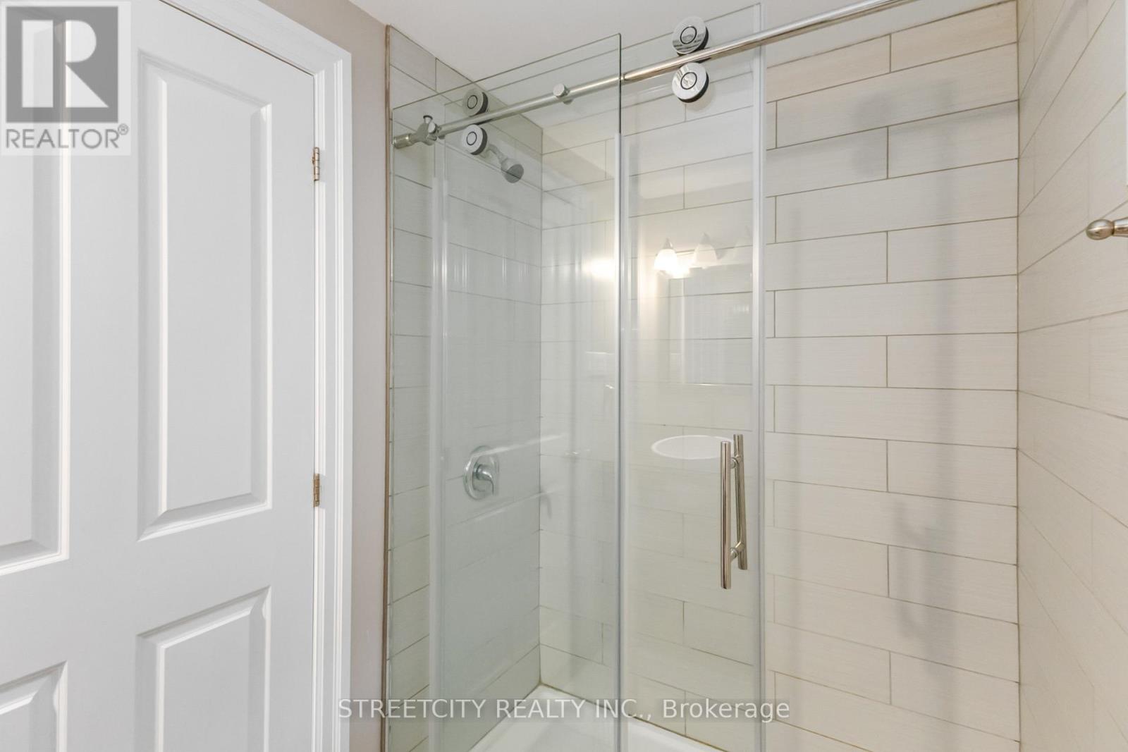 1160 Cardinal Road, London South, Ontario  N6M 0C3 - Photo 36 - X12443460