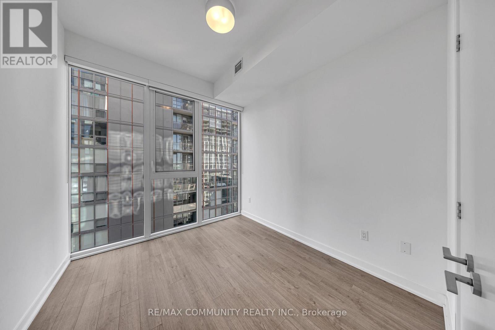 3609 - 357 King Street W, Toronto, Ontario  M5V 0S7 - Photo 14 - C12443253