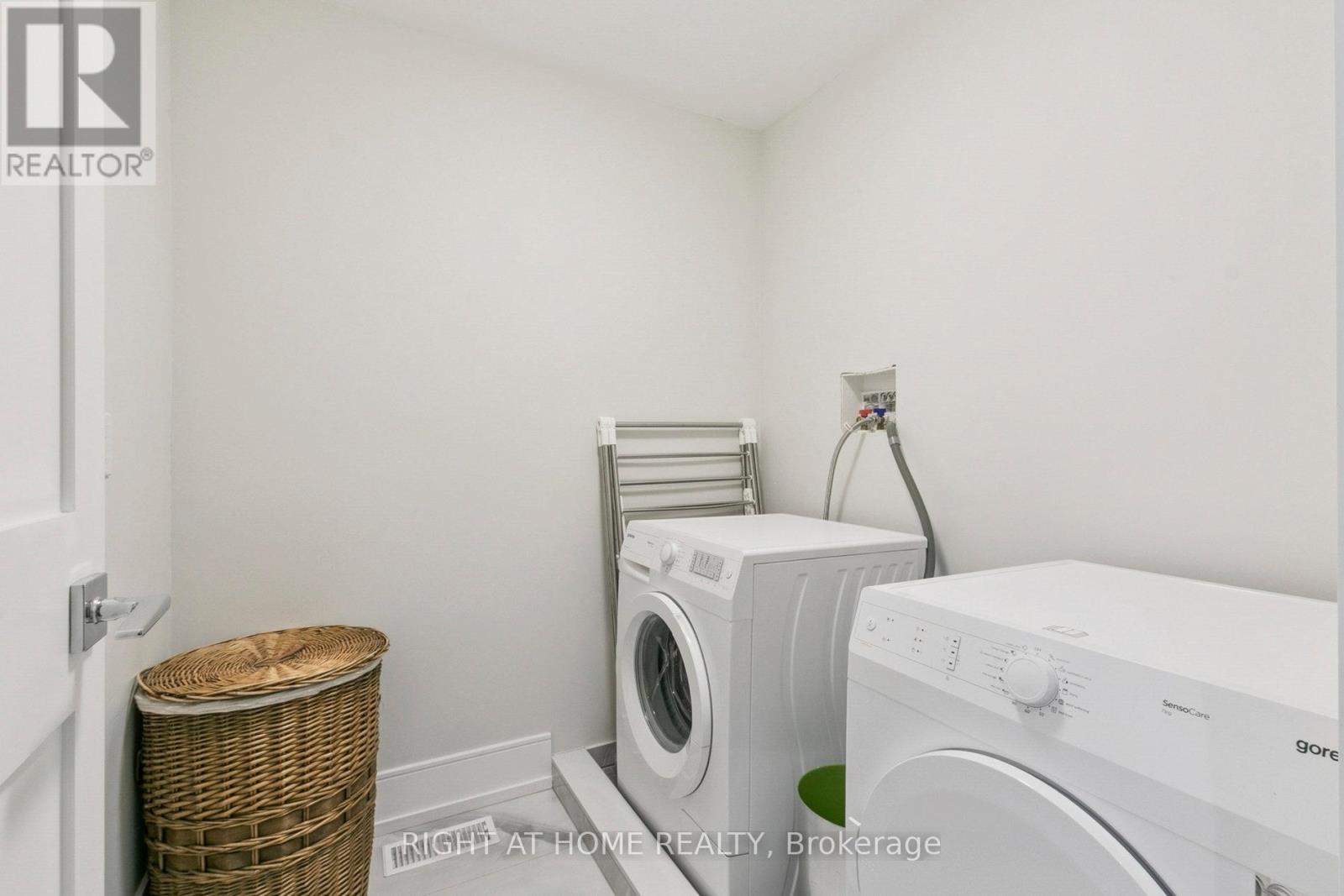Lorem Ipsum Dolor Si, Toronto, Ontario  M4S  - Photo 19 - DEMO28948417