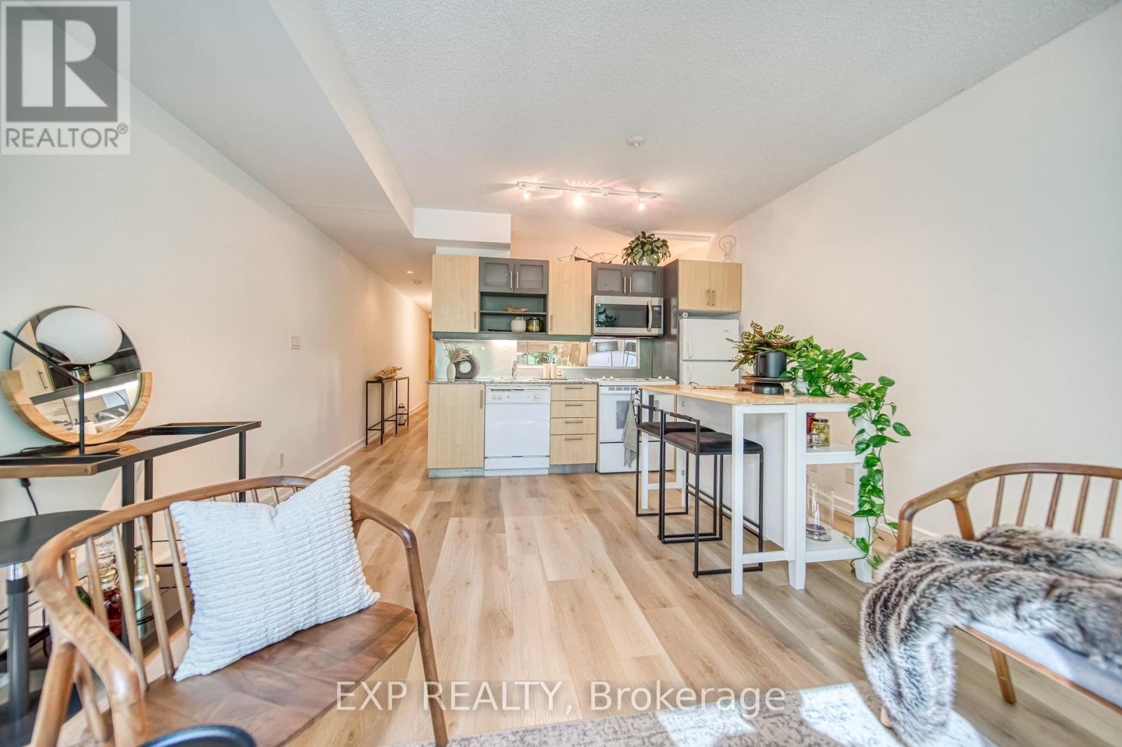 M10 - 350 Wellington Street W, Toronto (Waterfront Communities), Ontario  M5V 3W9 - Photo 18 - C12443280