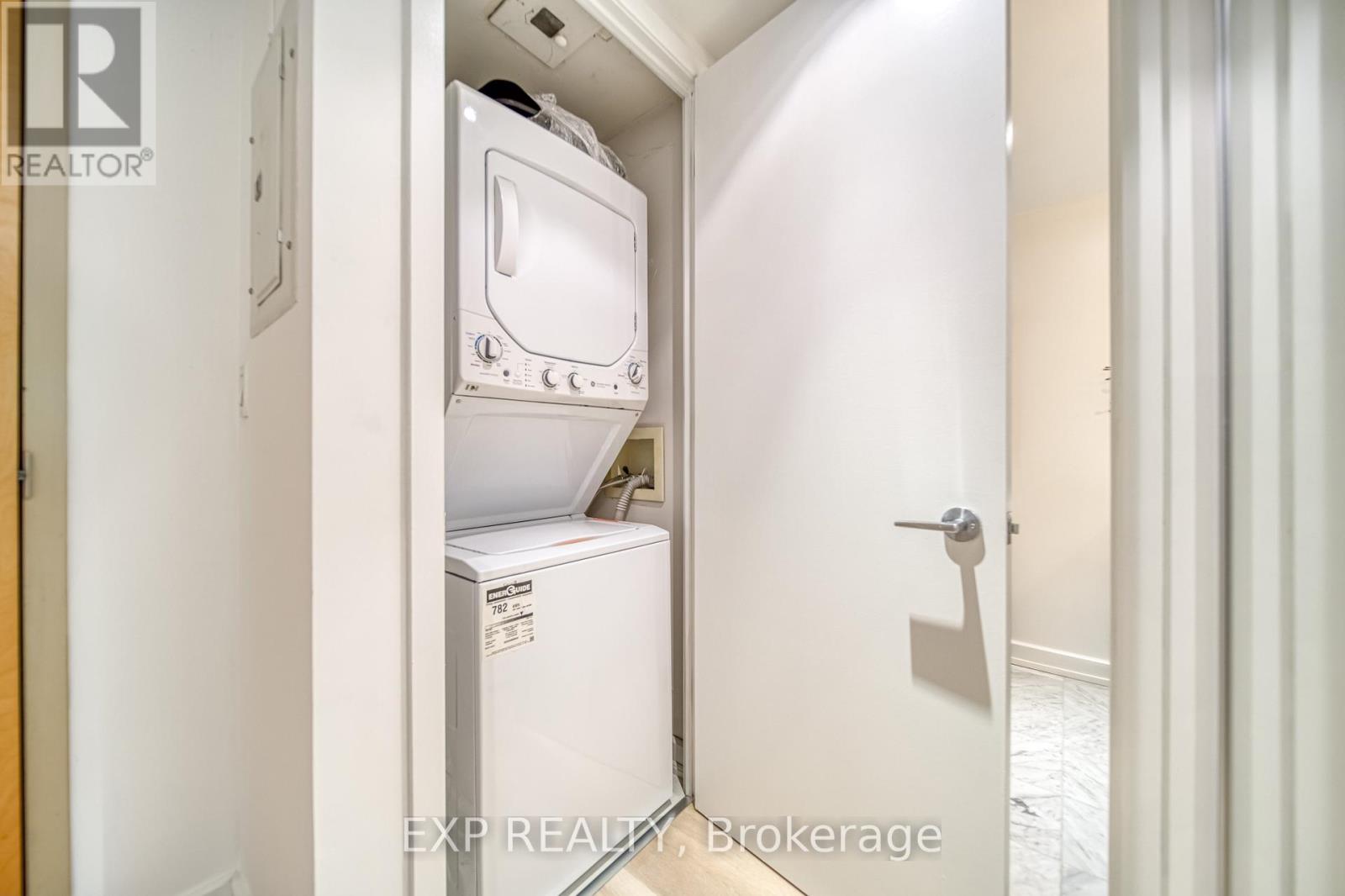 M10 - 350 Wellington Street W, Toronto (Waterfront Communities), Ontario  M5V 3W9 - Photo 29 - C12443280