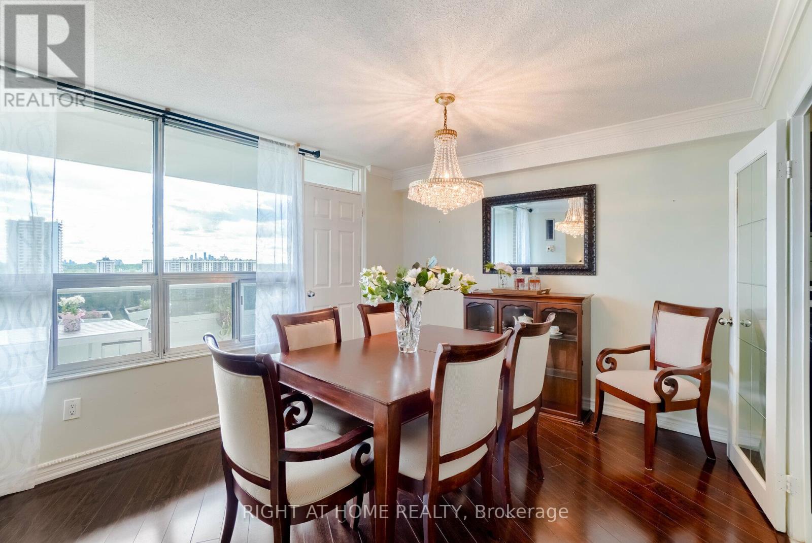1607 - 5 Shady Golfway, Toronto, Ontario  M3C 3A5 - Photo 3 - C12443283