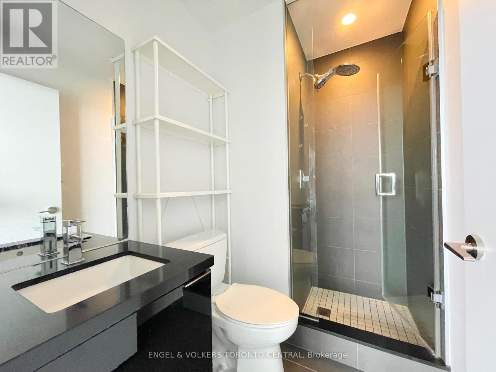 3002 - 8 Eglinton Avenue E, Toronto (Mount Pleasant West), Ontario  M4P 1A6 - Photo 12 - C12443307
