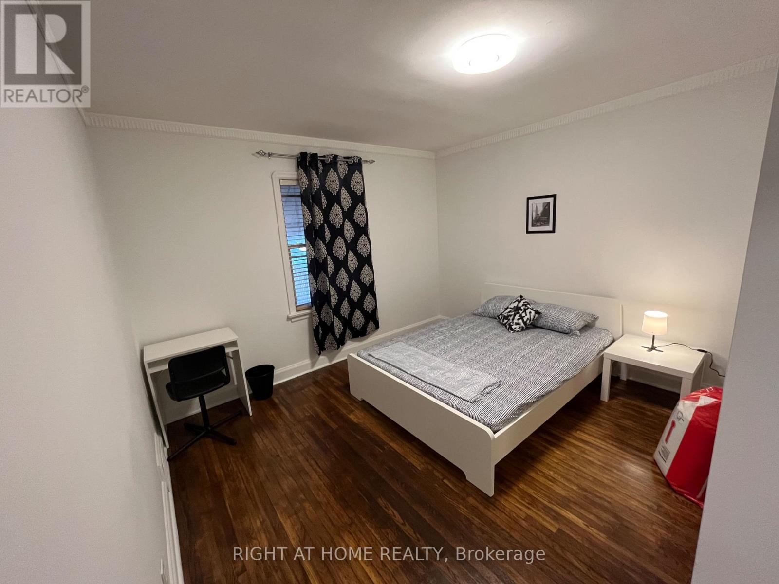 547 Douglas Avenue, Toronto, Ontario  M5M 1H7 - Photo 8 - C12443308