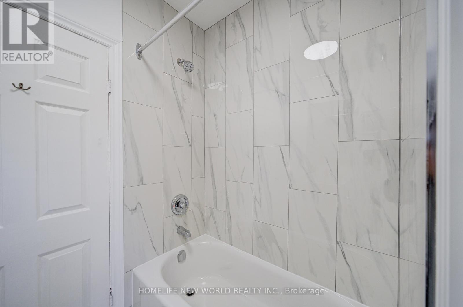 726 Adelaide Street W, Toronto (Niagara), Ontario  M6J 1B1 - Photo 24 - C12443354