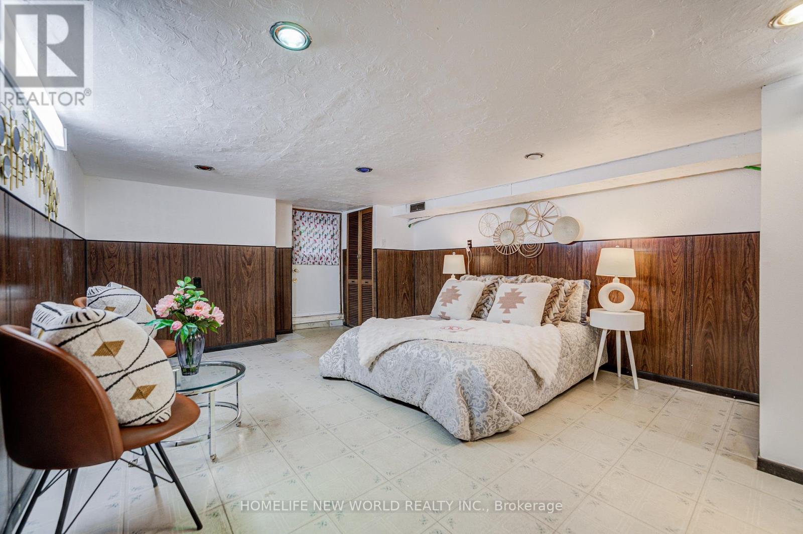 726 Adelaide Street W, Toronto (Niagara), Ontario  M6J 1B1 - Photo 35 - C12443354