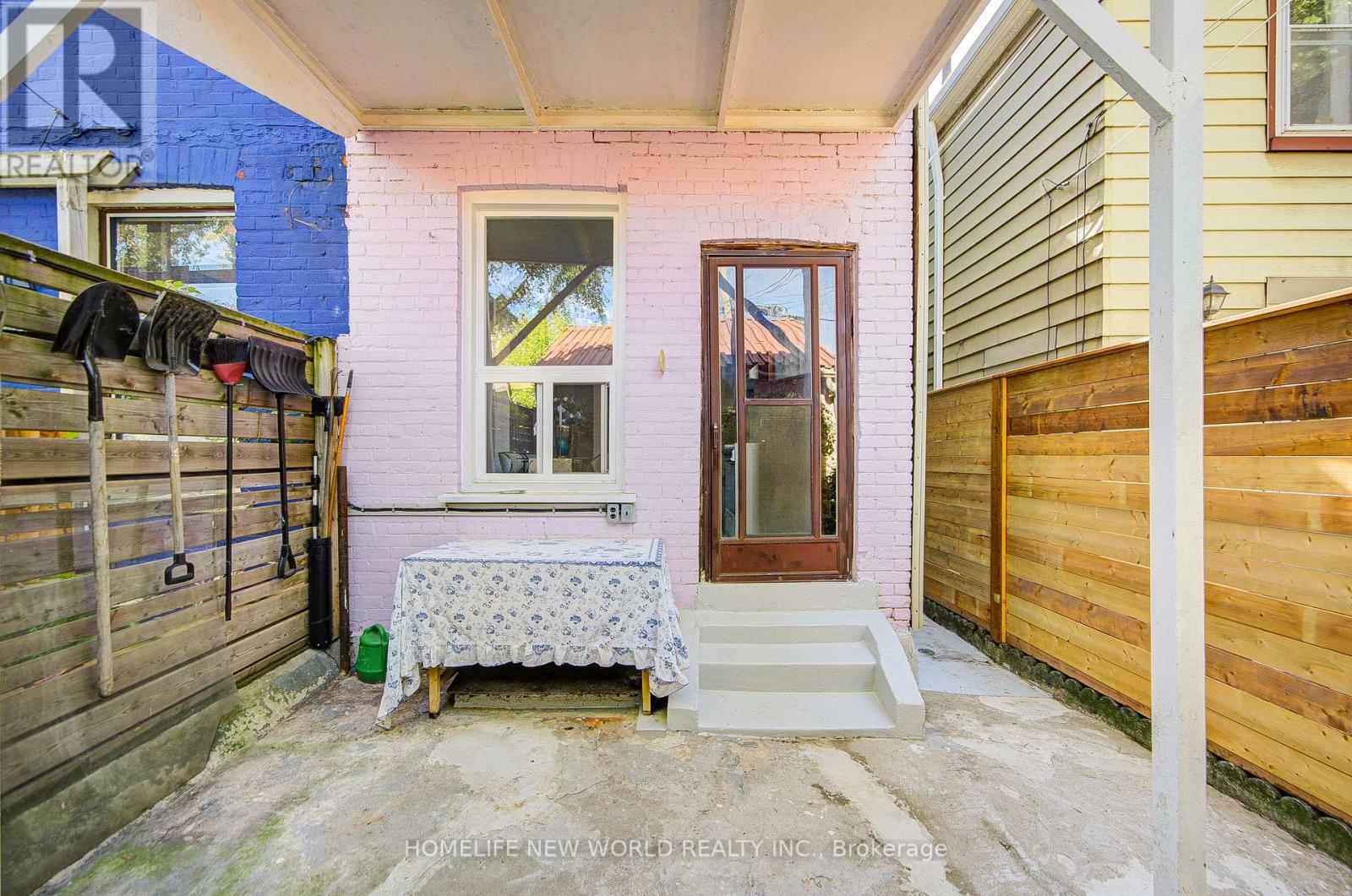 726 Adelaide Street W, Toronto (Niagara), Ontario  M6J 1B1 - Photo 43 - C12443354
