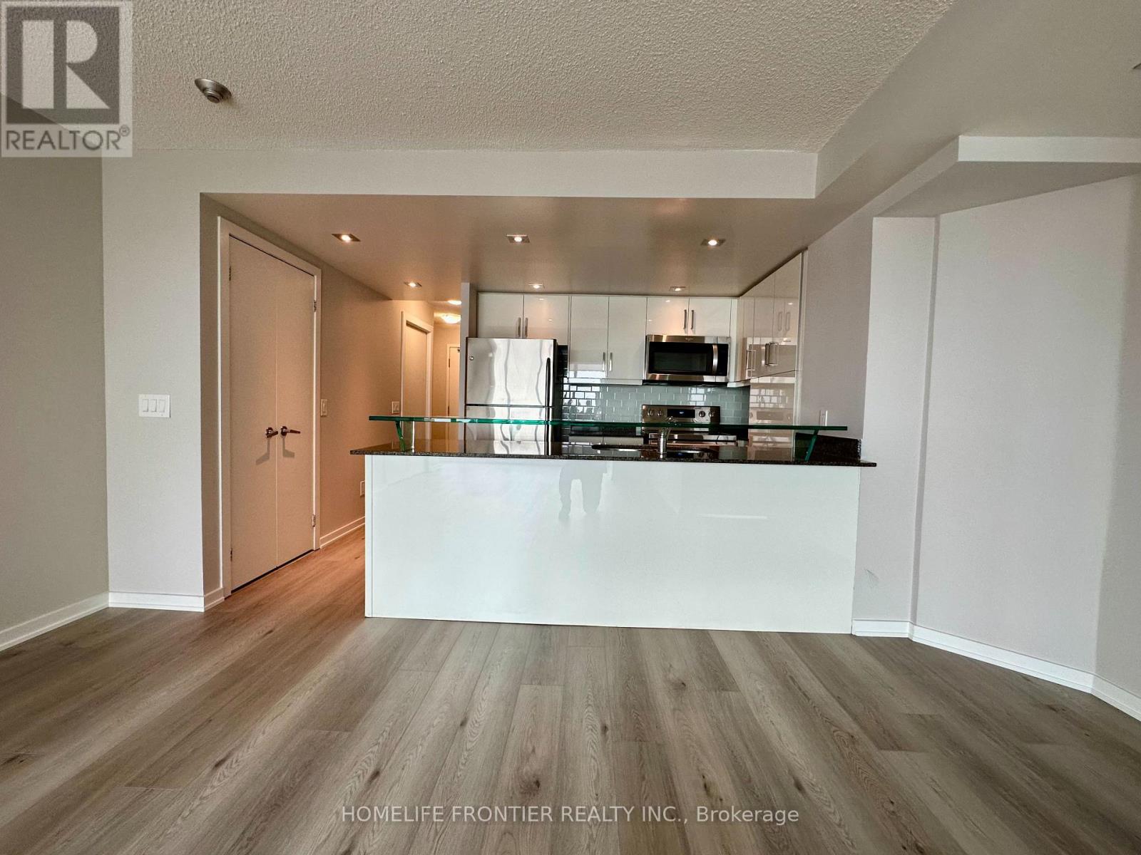 507 - 208 Queens Quay W, Toronto, Ontario  M5J 2Y5 - Photo 15 - C12443381