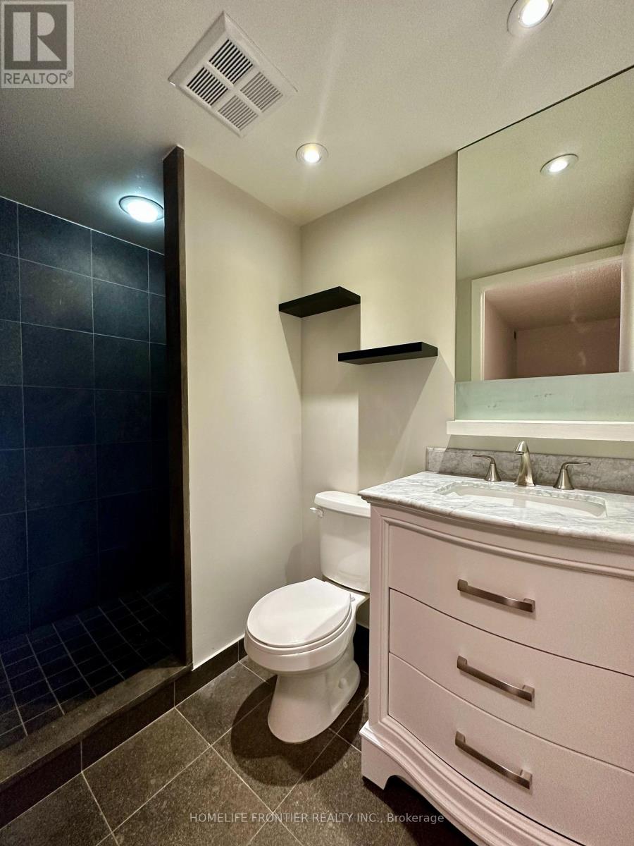 507 - 208 Queens Quay W, Toronto, Ontario  M5J 2Y5 - Photo 23 - C12443381