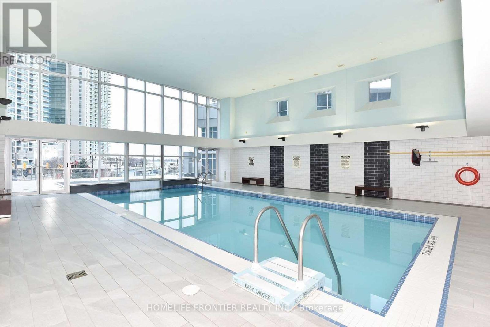 507 - 208 Queens Quay W, Toronto, Ontario  M5J 2Y5 - Photo 5 - C12443381