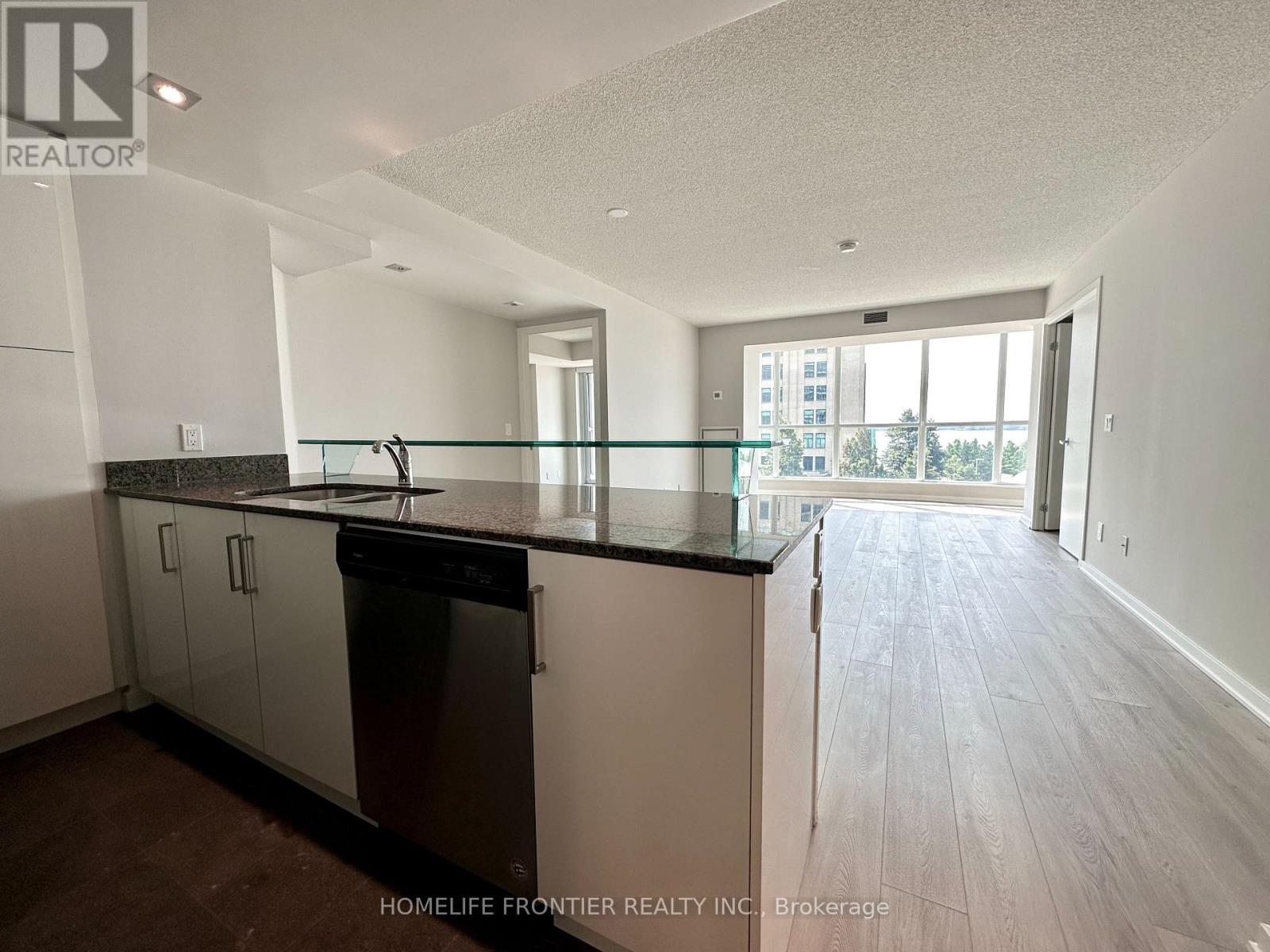 507 - 208 Queens Quay W, Toronto, Ontario  M5J 2Y5 - Photo 7 - C12443381