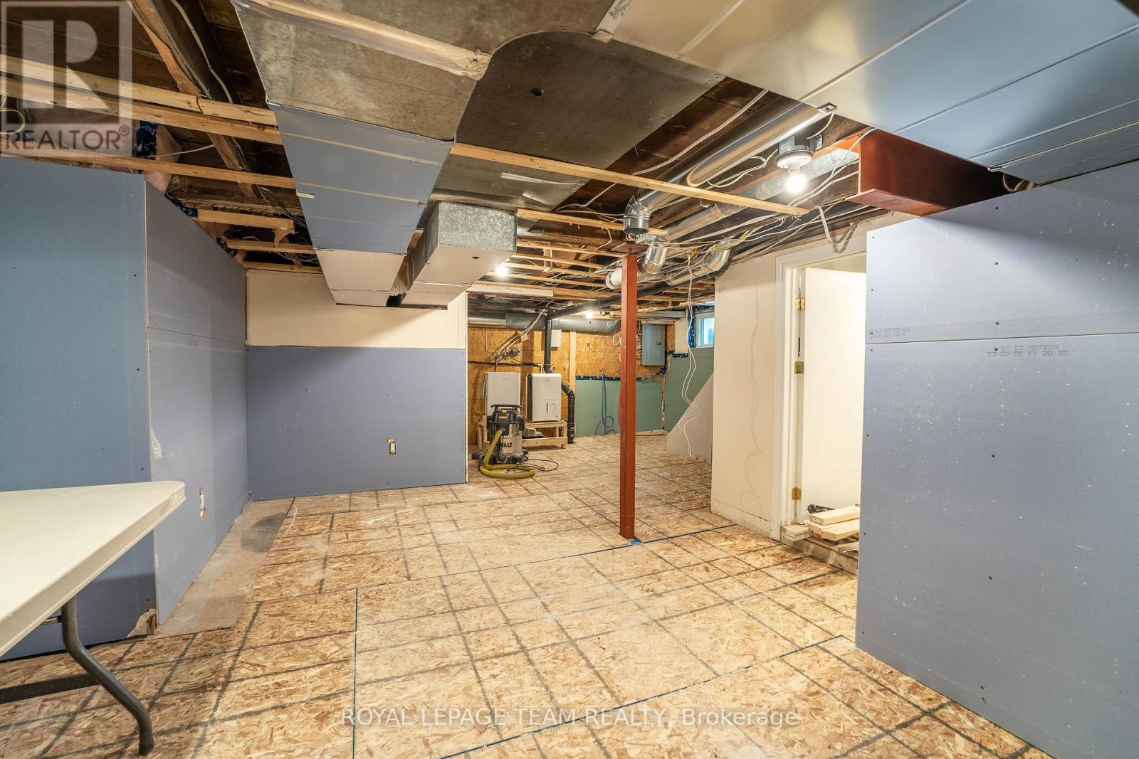 5 Gilchrist Avenue, Ottawa, Ontario  K1Y 0M7 - Photo 35 - X12443403