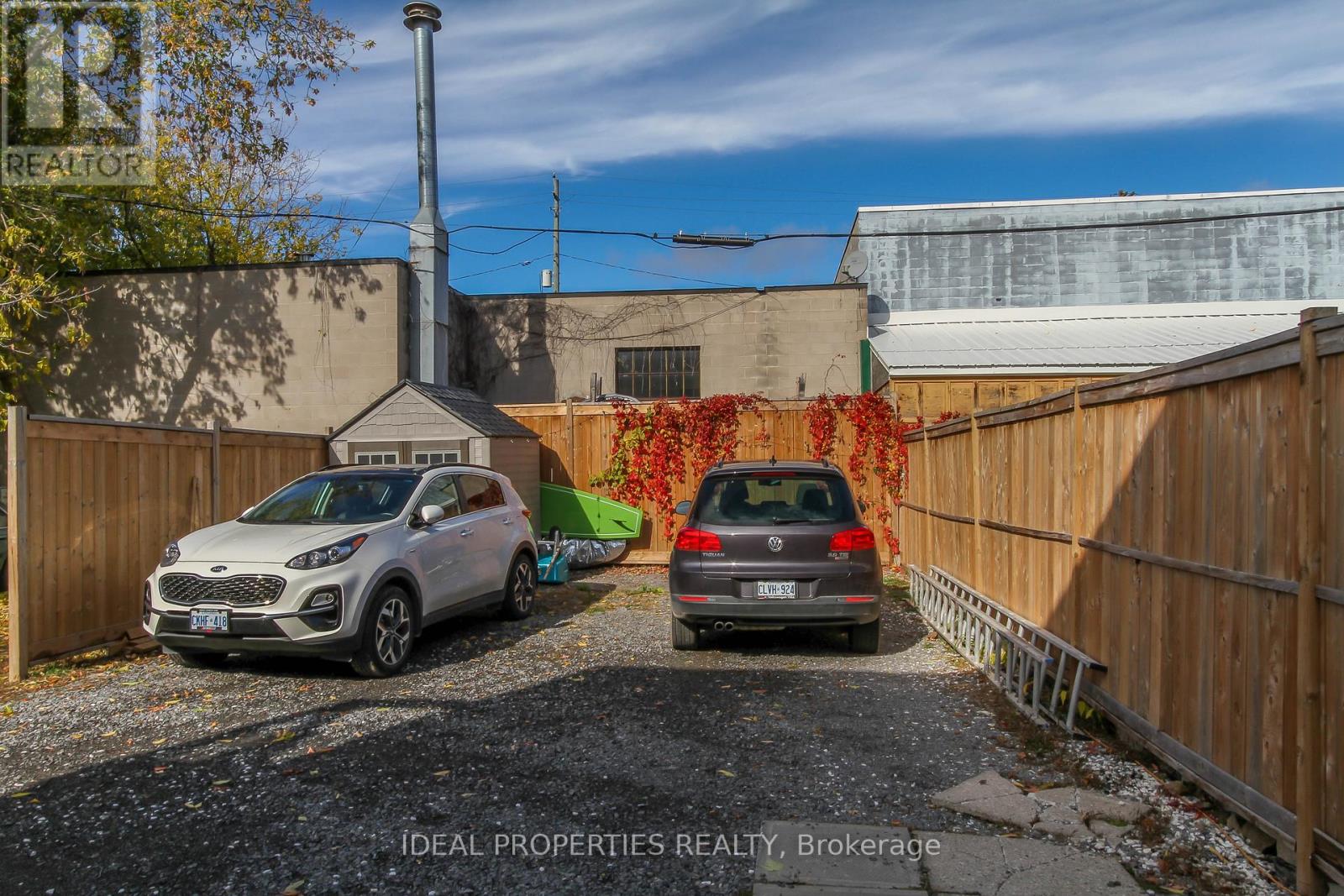 2 - 185 Louisa Street, Ottawa, Ontario  K1R 6Y9 - Photo 14 - X12443458