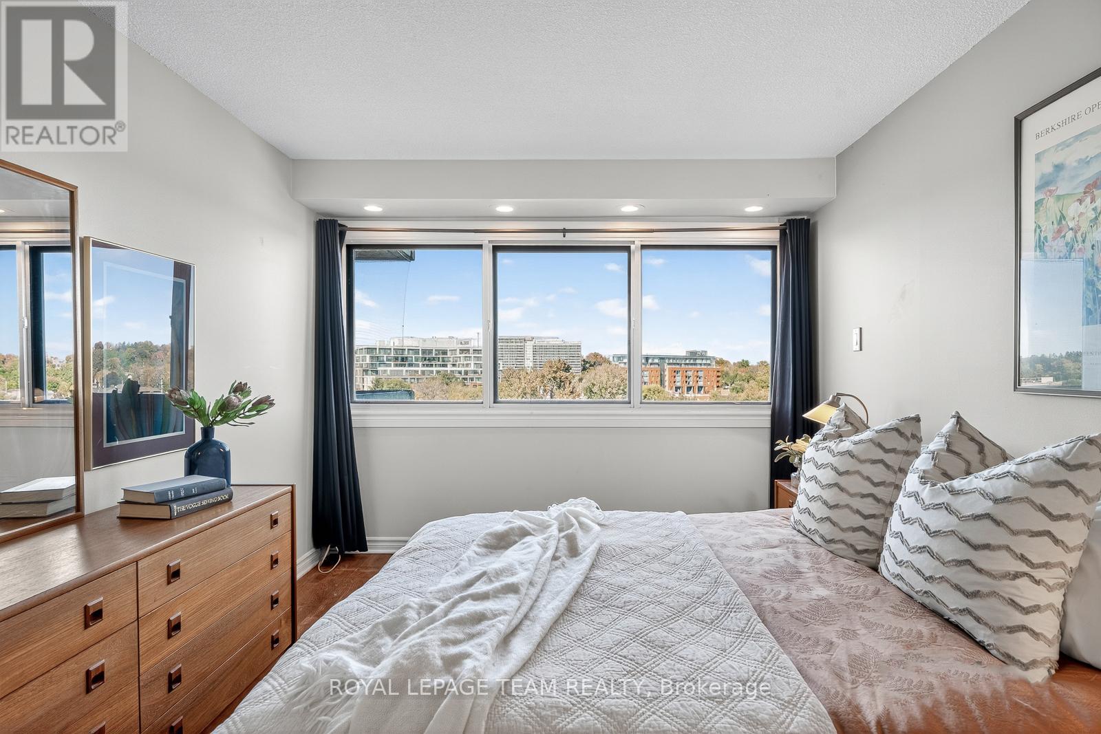 702 - 40 Landry Street, Ottawa, Ontario  K1L 8K4 - Photo 14 - X12443471