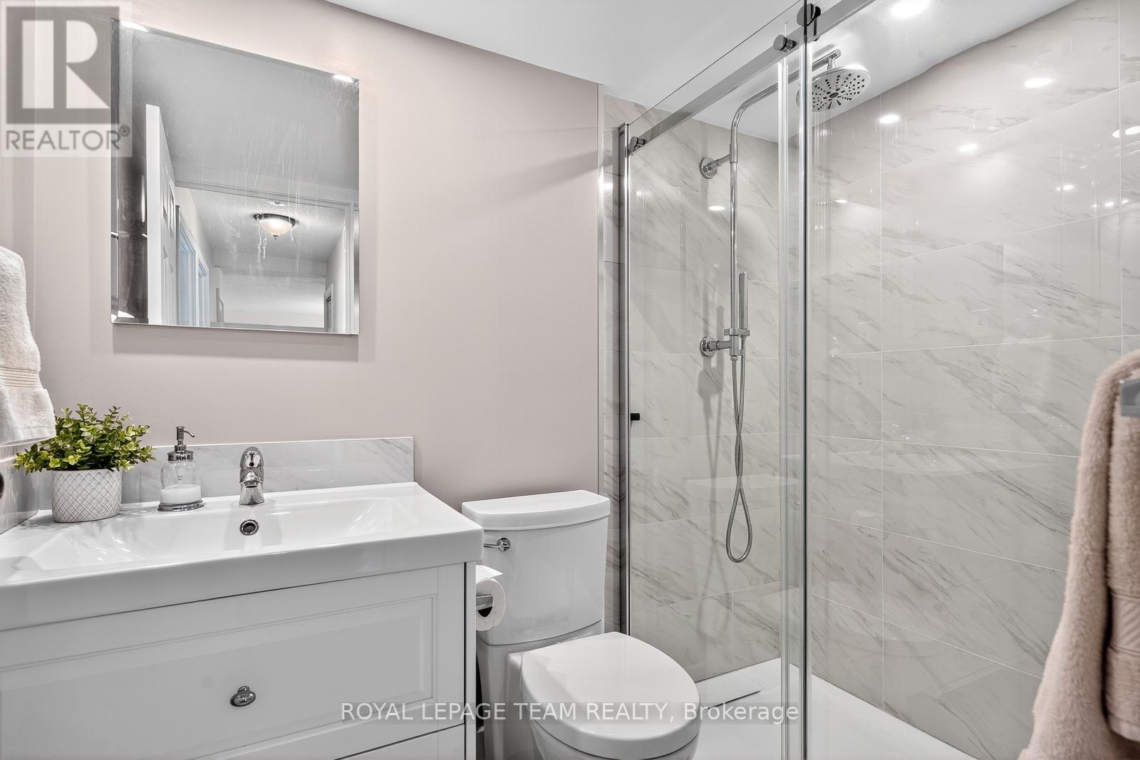 702 - 40 Landry Street, Ottawa, Ontario  K1L 8K4 - Photo 16 - X12443471