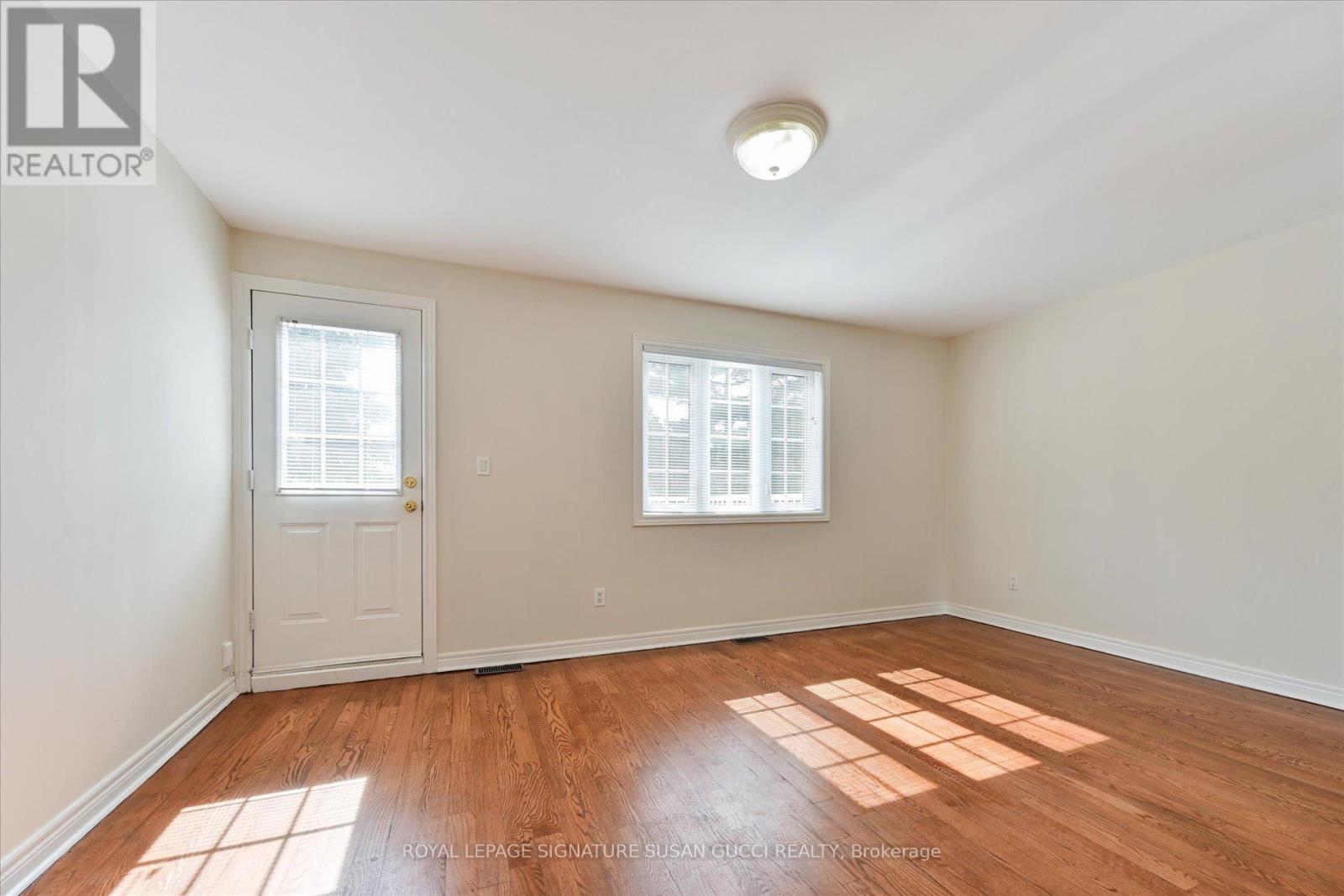 454 Donlands Avenue, Toronto (East York), Ontario  M4J 3S5 - Photo 16 - E12443236