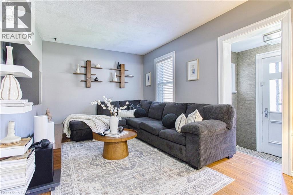 276 Mcalpine Avenue S, Welland, Ontario  L3B 1T9 - Photo 7 - 40776226