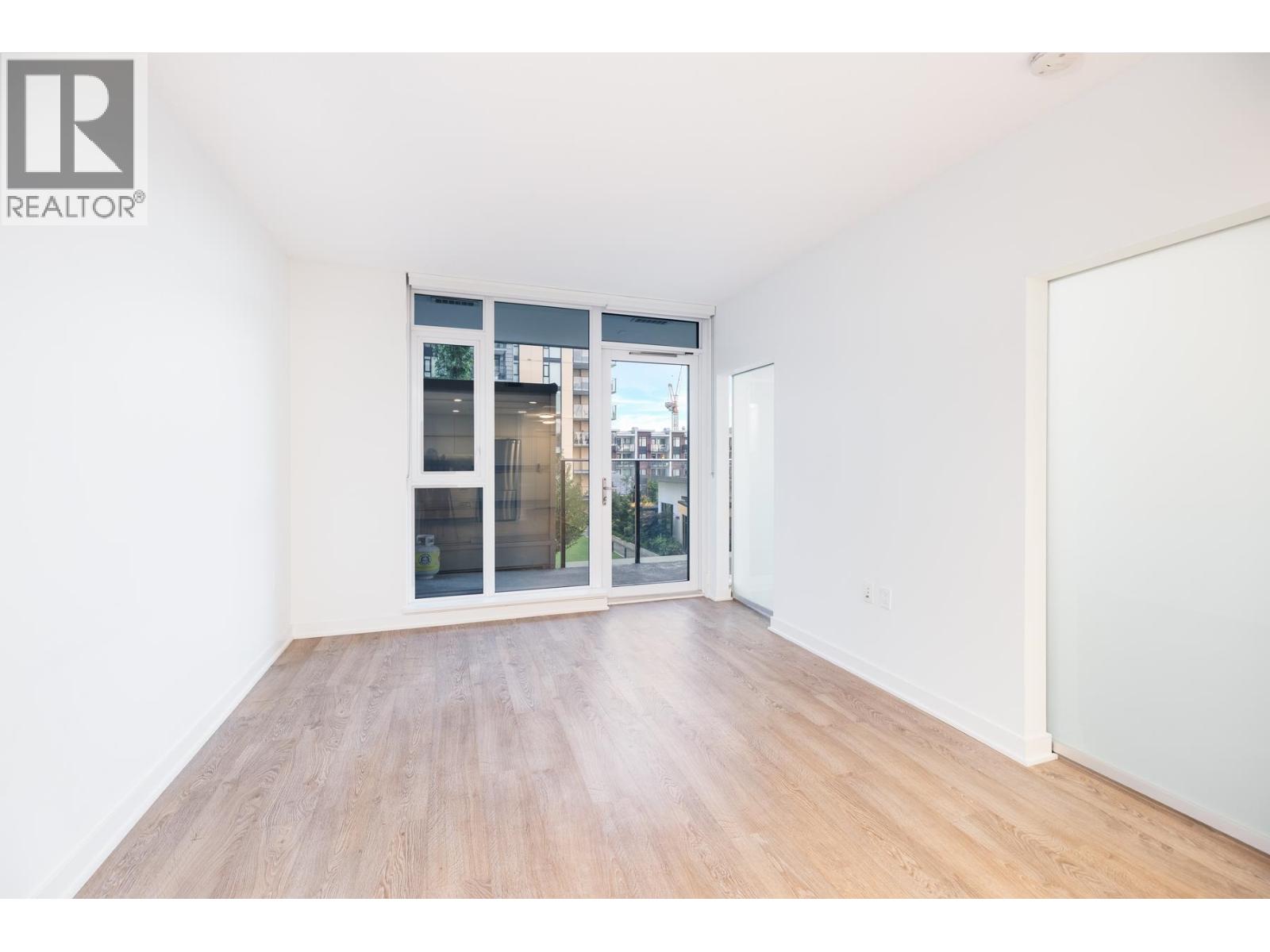 502 1401 Hunter Street, North Vancouver, British Columbia  V7J 0E2 - Photo 7 - R3055048
