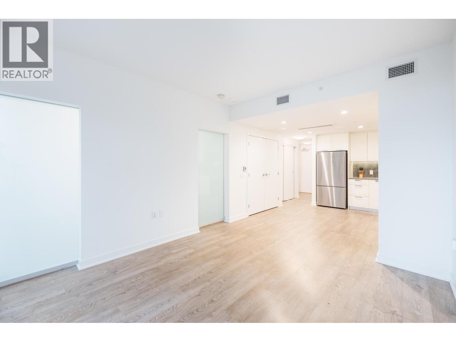 502 1401 Hunter Street, North Vancouver, British Columbia  V7J 0E2 - Photo 9 - R3055048