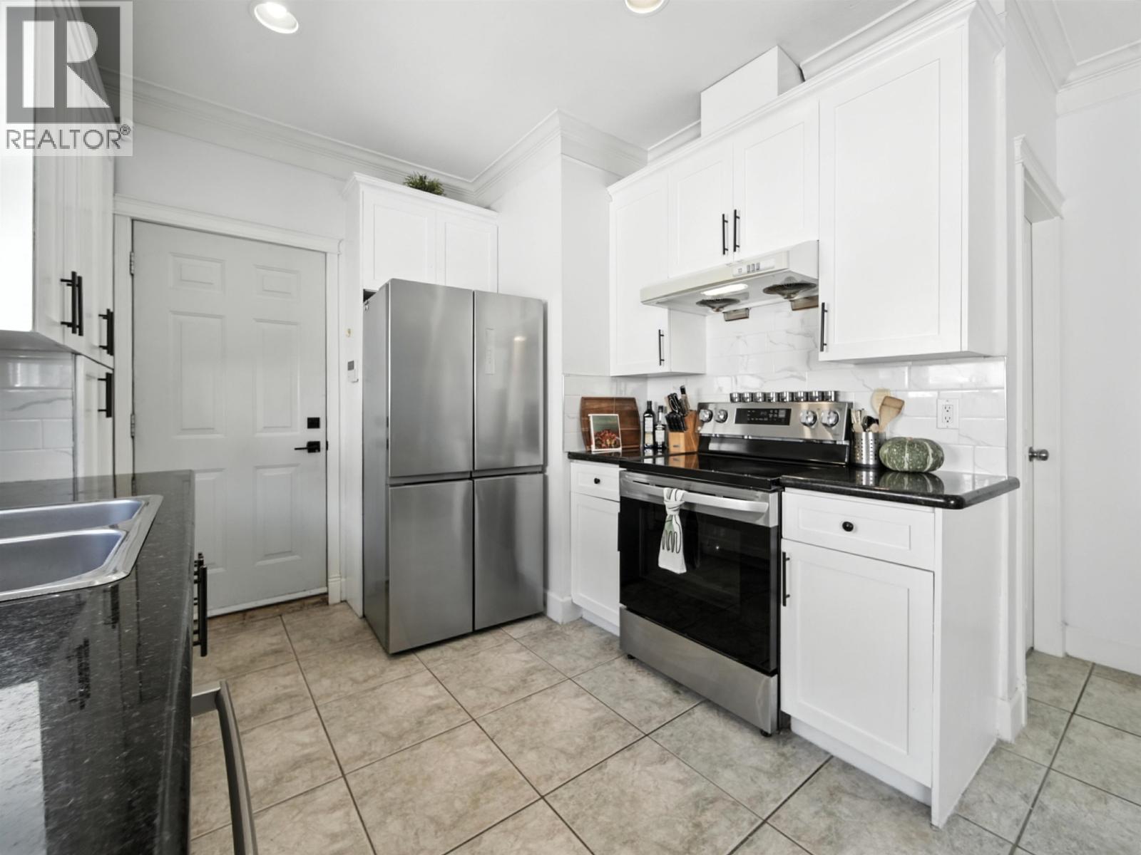1430 E 8th Avenue, Vancouver, British Columbia  V5N 1T4 - Photo 13 - R3055056