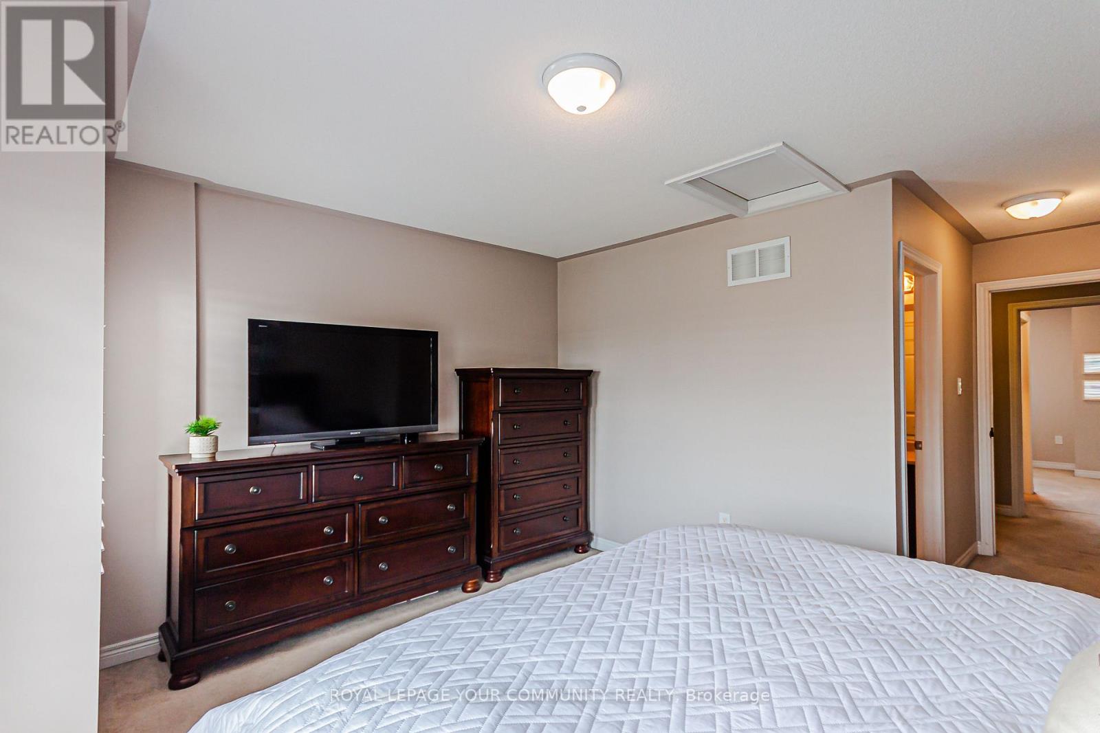 37 Gadani Drive, Markham, Ontario  L6E 0R2 - Photo 23 - N12443216