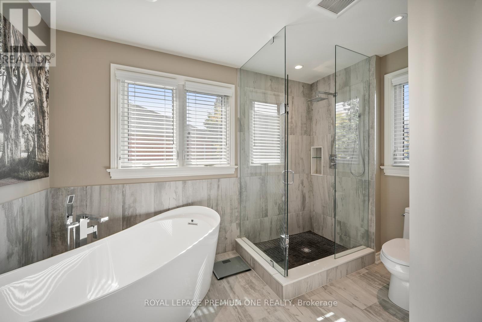 536 Village Parkway, Markham (Unionville), Ontario  L3R 9N5 - Photo 27 - N12443262