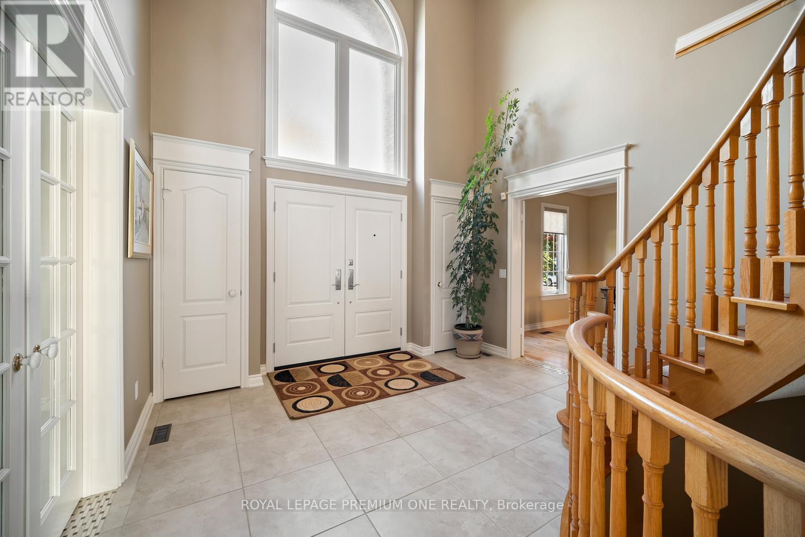 536 Village Parkway, Markham (Unionville), Ontario  L3R 9N5 - Photo 4 - N12443262