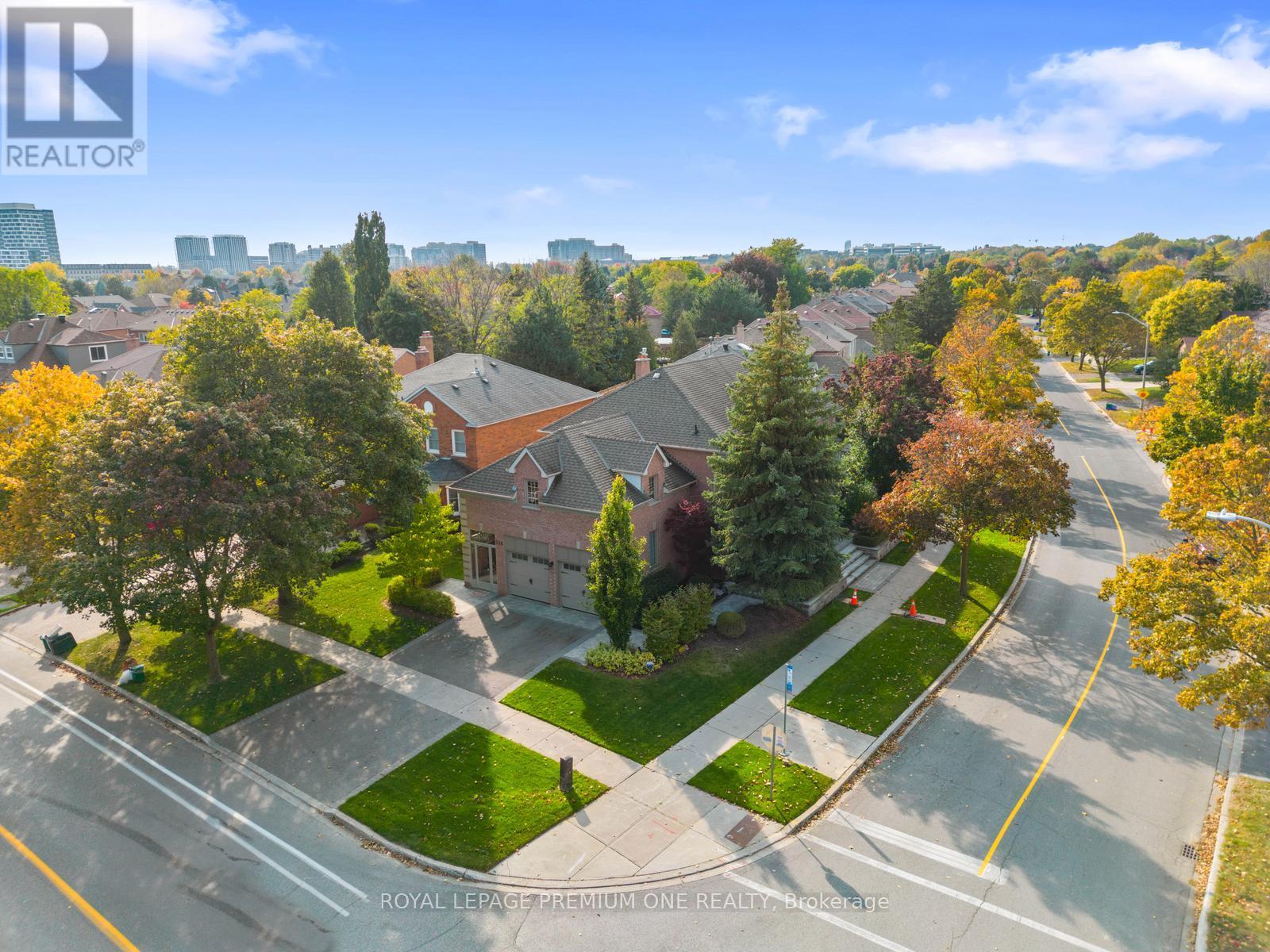 536 Village Parkway, Markham (Unionville), Ontario  L3R 9N5 - Photo 47 - N12443262