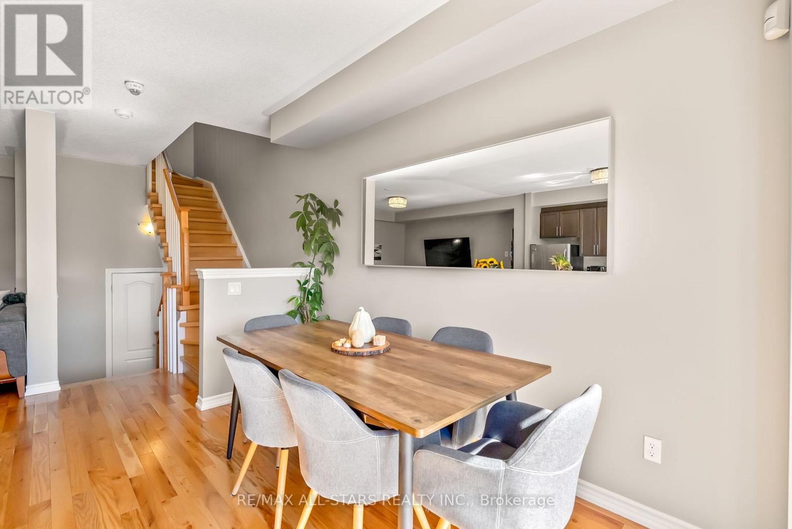 243 Boadway Crescent, Whitchurch-Stouffville, Ontario  L4A 1Y4 - Photo 14 - N12443306