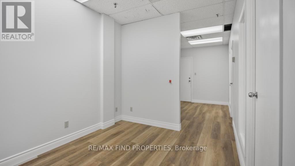 204 - 2750 14th Avenue, Markham, Ontario  L3R 0B6 - Photo 10 - N12443315