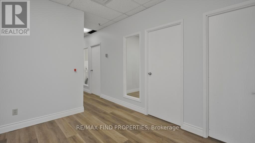 204 - 2750 14th Avenue, Markham, Ontario  L3R 0B6 - Photo 11 - N12443315