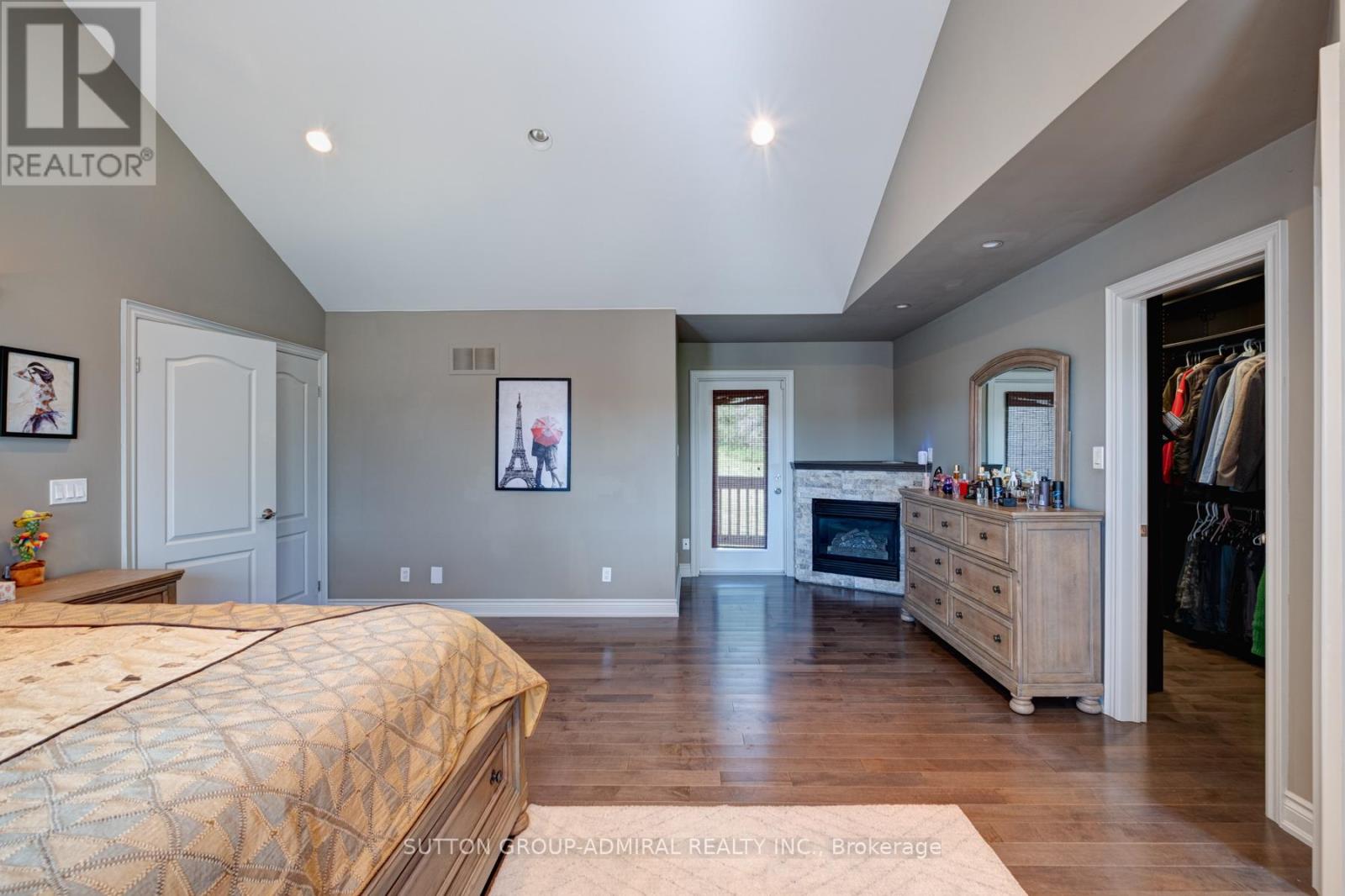 70 Kilkenny Trail, Bradford West Gwillimbury, Ontario  L3Z 3C5 - Photo 20 - N12443349