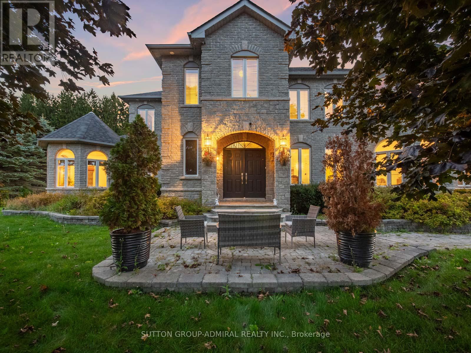 70 Kilkenny Trail, Bradford West Gwillimbury, Ontario  L3Z 3C5 - Photo 3 - N12443349