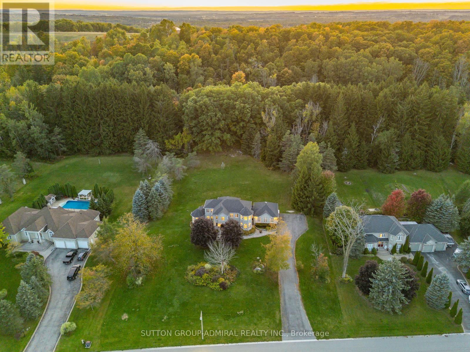 70 Kilkenny Trail, Bradford West Gwillimbury, Ontario  L3Z 3C5 - Photo 42 - N12443349